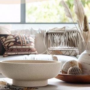Large Decorative Bowl, Modern Handicraft Resin Bowls for Home Decor, Decorative Fruit Bowl for Kitchen Counter, Stylish Key Bowl for Entry Table, Artificial Stone Resin Beige