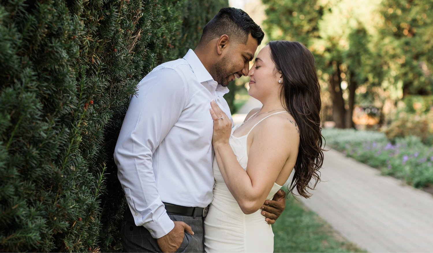 The Wedding Website of Hariket Bilodia and Emily Best
