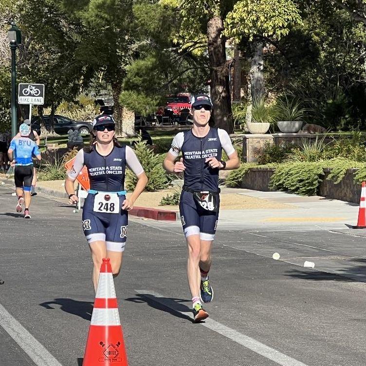 Those who Tri together Die together.