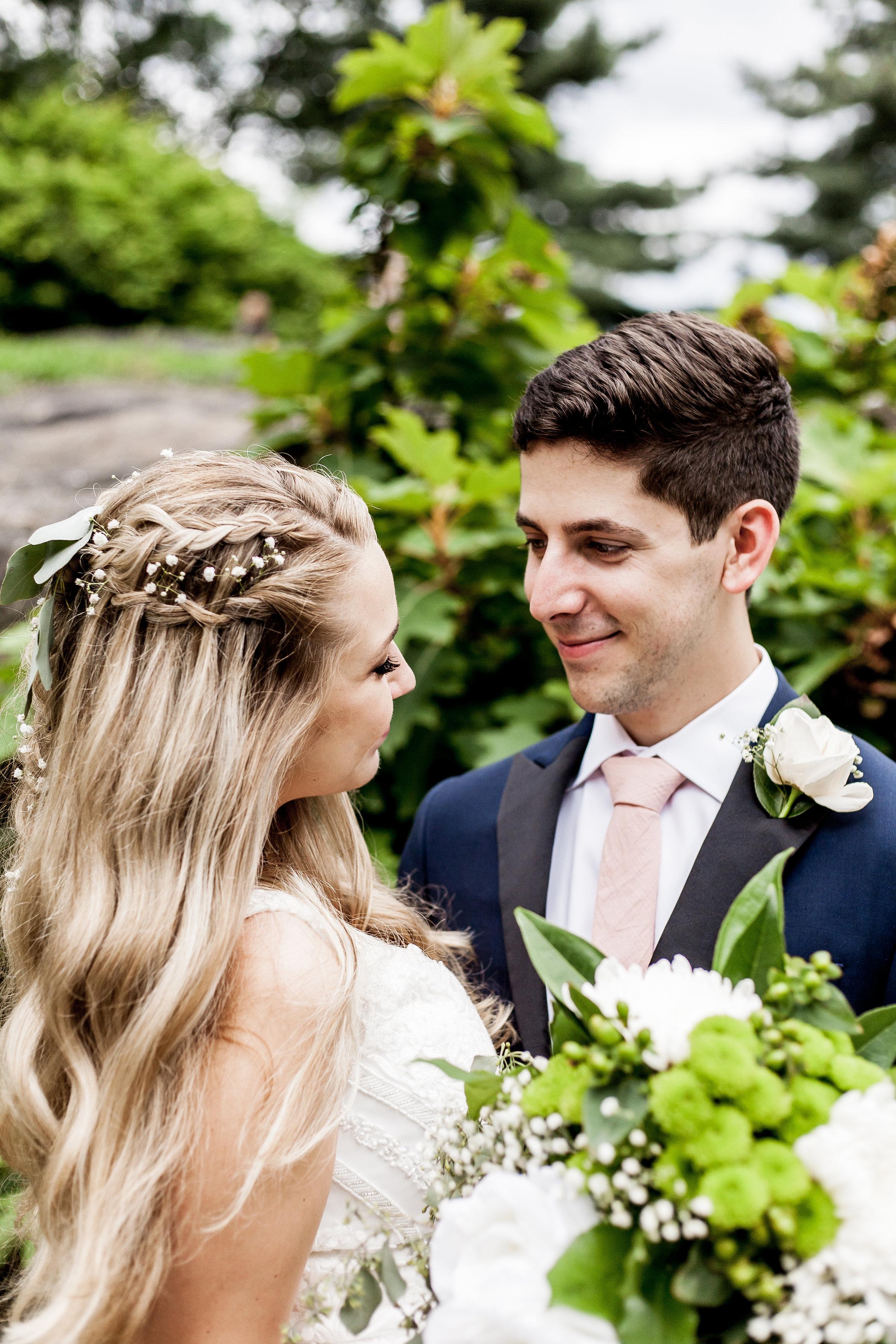 The Wedding Website of Hannah Solum and Alex Mendoza