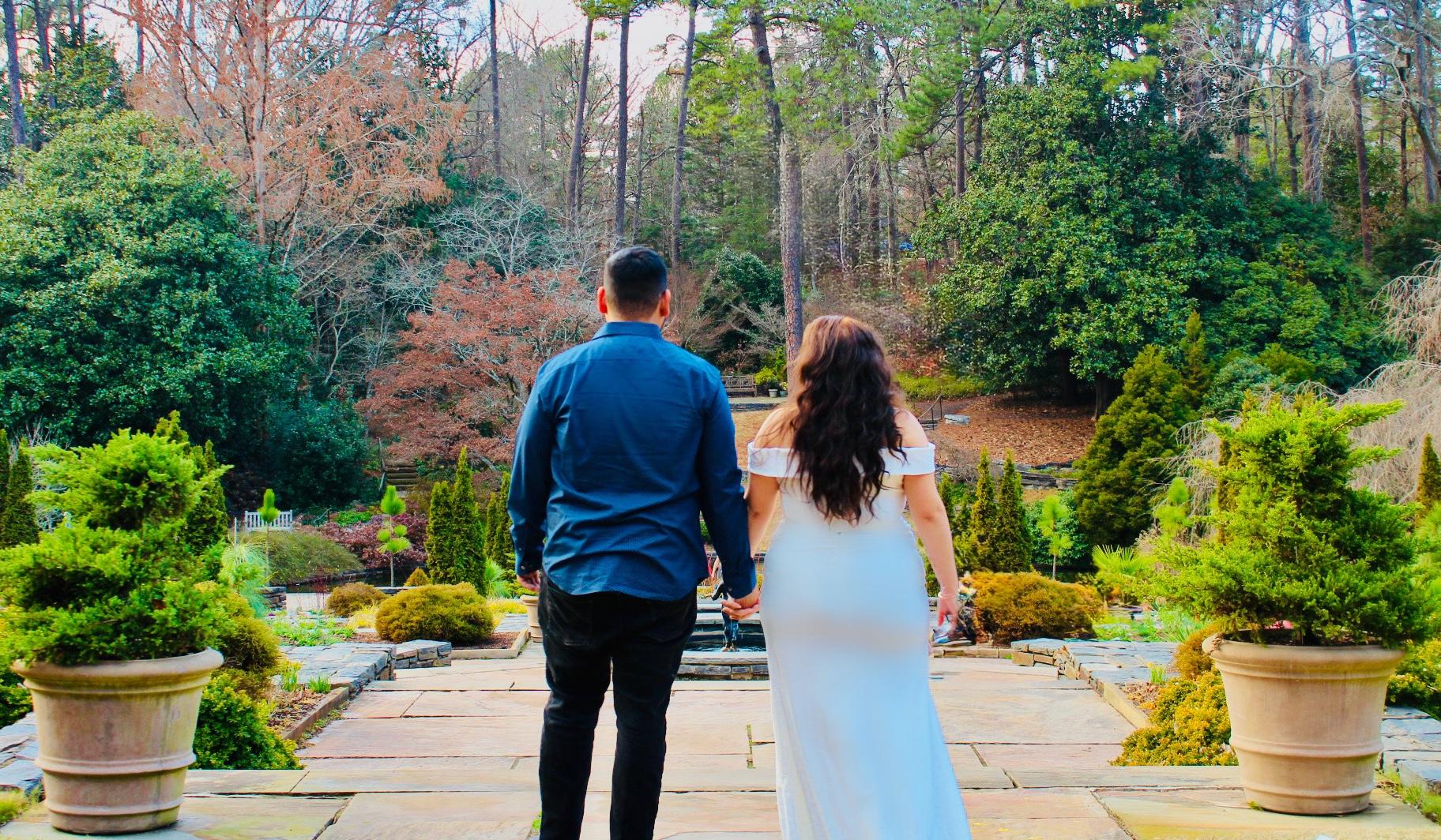 The Wedding Website of Alberto Cerna and Amy Cisneros
