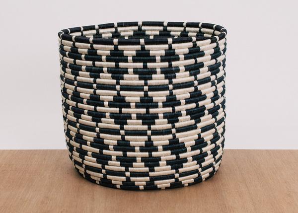 Kazi Black + White 16" Floor Planter