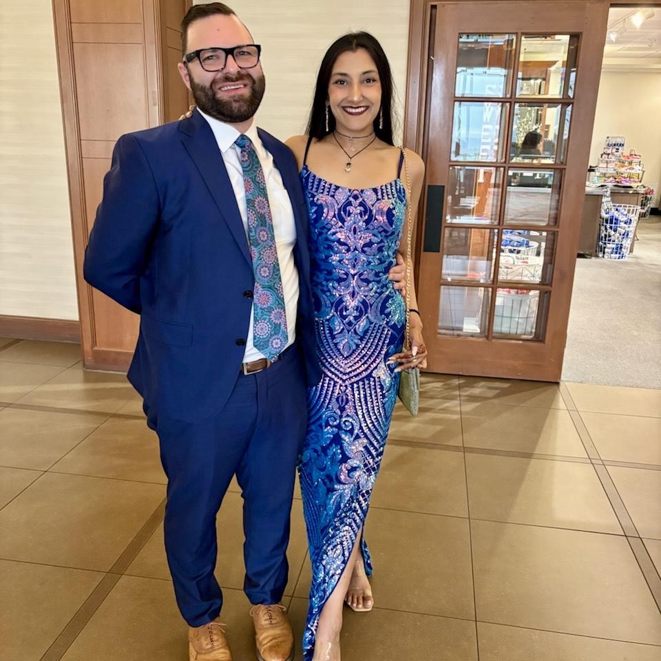 Mom and dad are going to make some cute babies 🤭