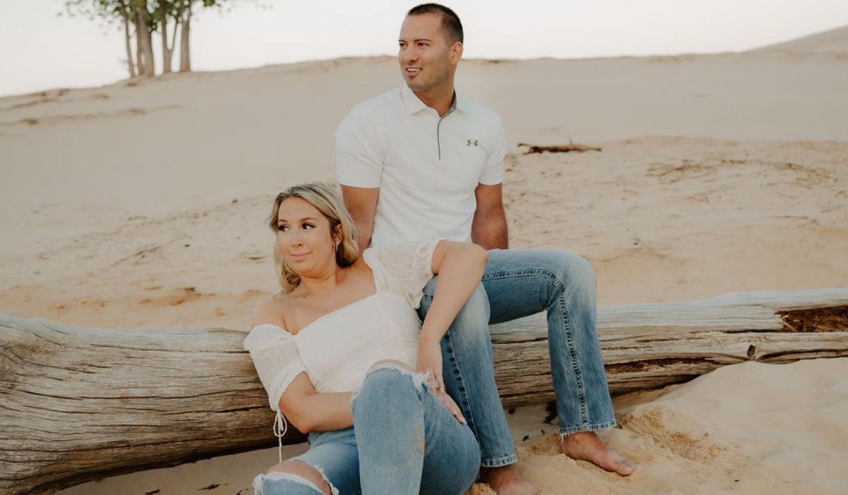 The Wedding Website of Alexandria Alsbury and Nicholas Tomich