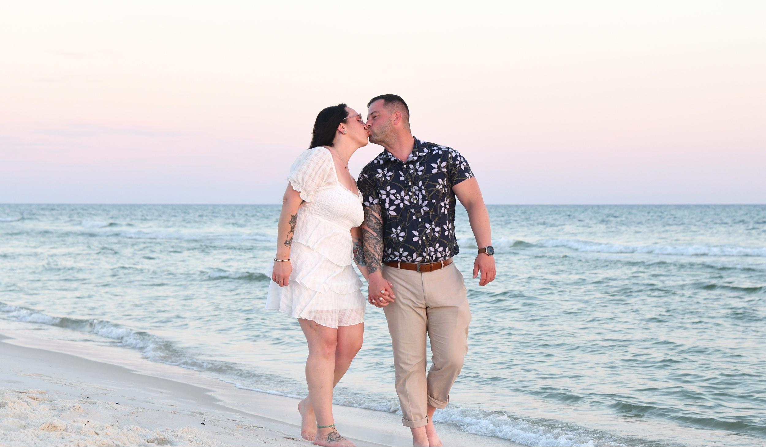 The Wedding Website of Lauren Valle and Jeremy Holman