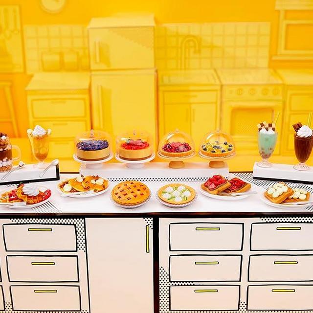 MGA Entertainment MGA's Miniverse - Make It Mini Diner: Halloween Theme in Sidekick