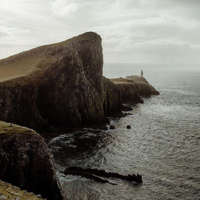 The Wedding Website of Chelsea Thompson and Hunter Barron