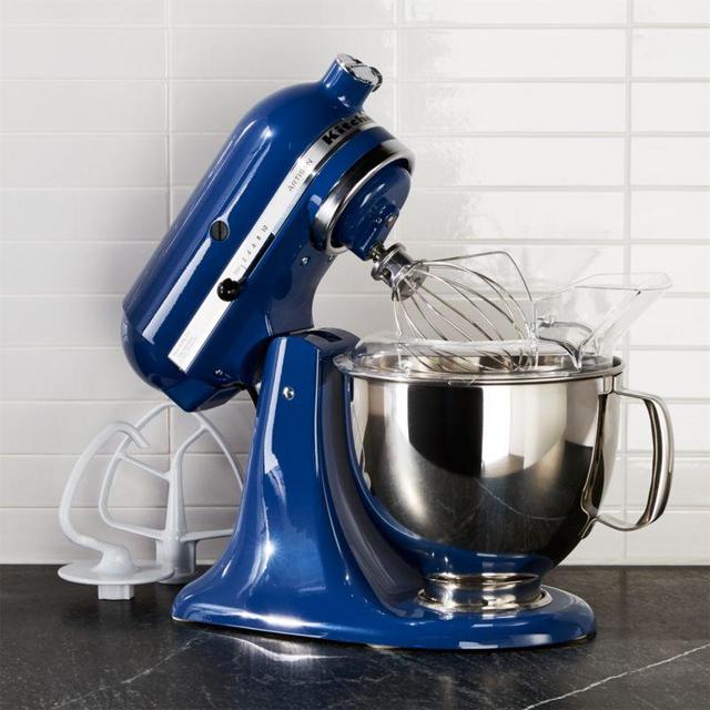KitchenAid ® Artisan Matte Milkshake Stand Mixer