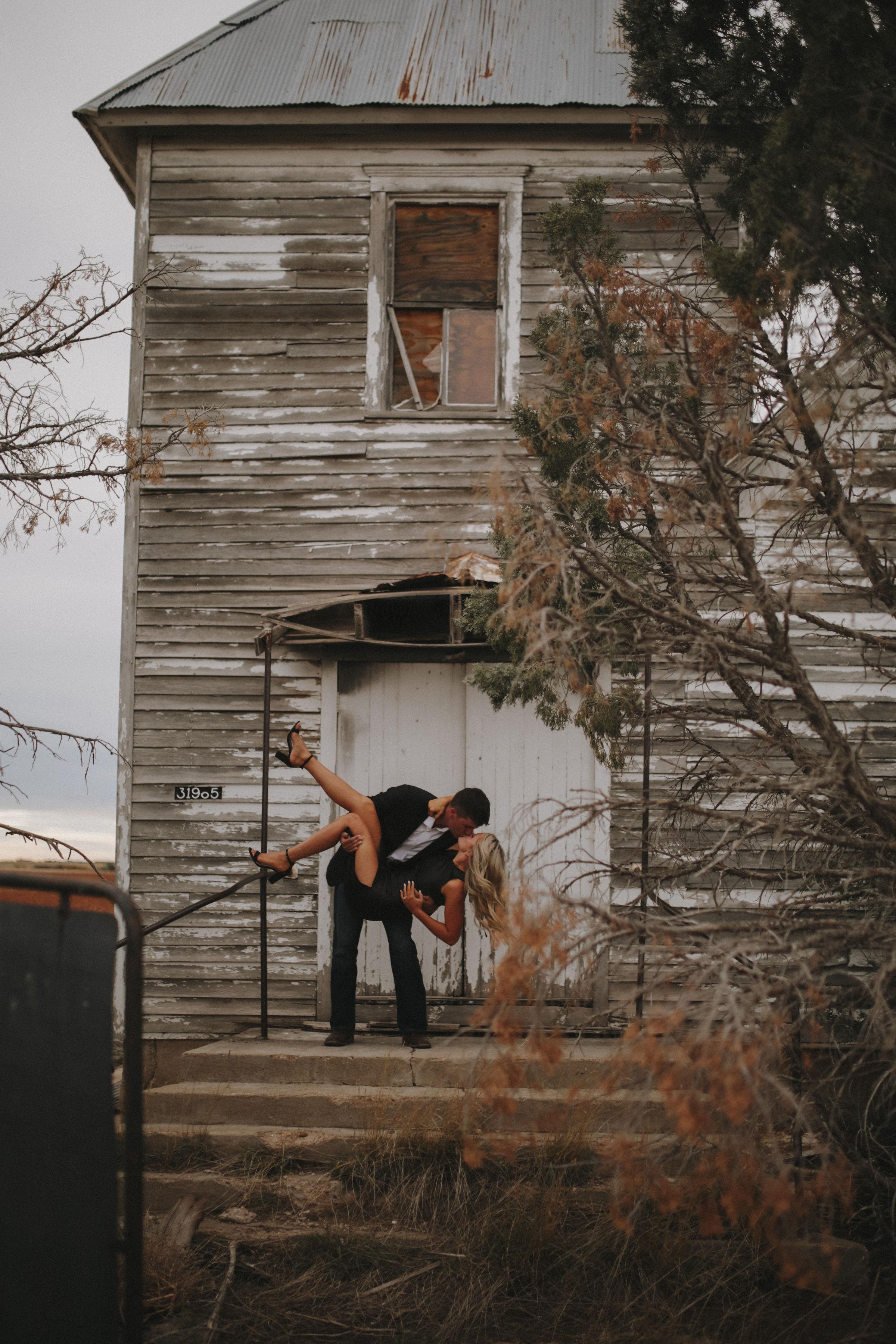 The Wedding Website of Austin Yahn and Amber Wolever