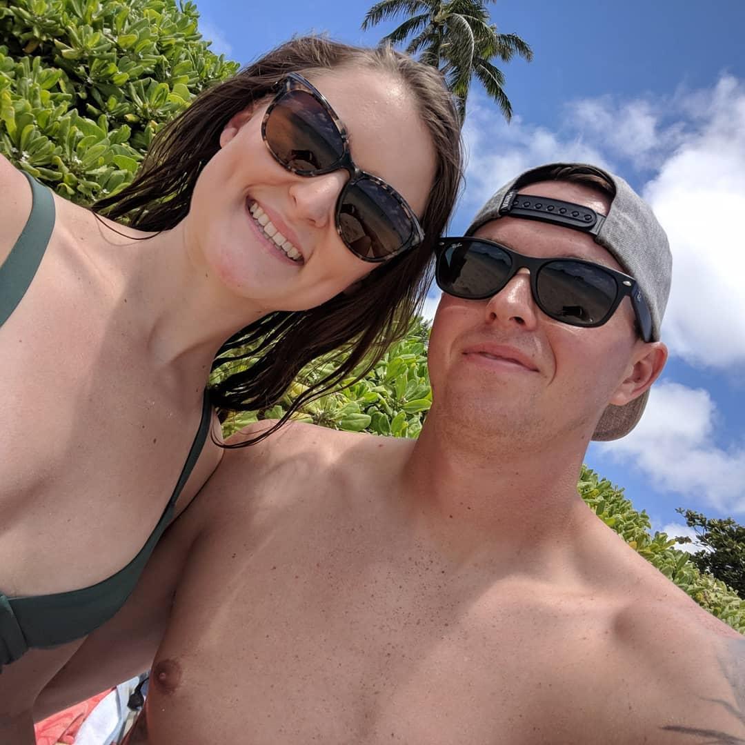 The Wedding Website of Hallie Crosby and Hayden Weishahn