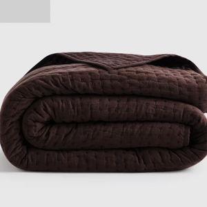 European Linen Cotton Stitch Quilt in Espresso, KING