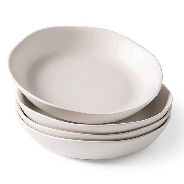 AmorArc 38oz Large Pasta Bowls Set, 9.75'' Ceramic Salad Bowls Set of 4 for Kitchen, Wide and Shallow Bowls Set, Chip-resistant Serving Bowls with Wavy Rim, Microwave and Dishwasher Safe, Matte White