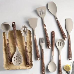 Elegant Silicone Cooking Utensil Set - Brown
