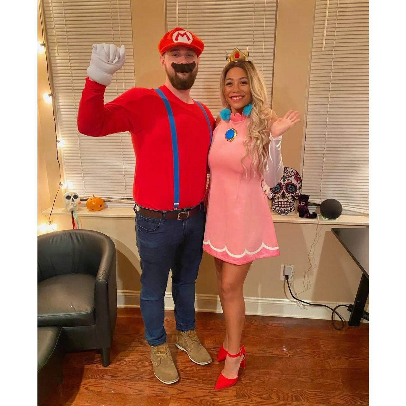 Mario and Peach (October 2022)