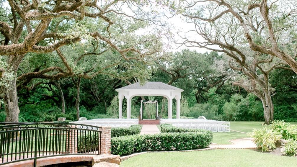 The Wedding Website of Madison Fox and Harrison Barclay