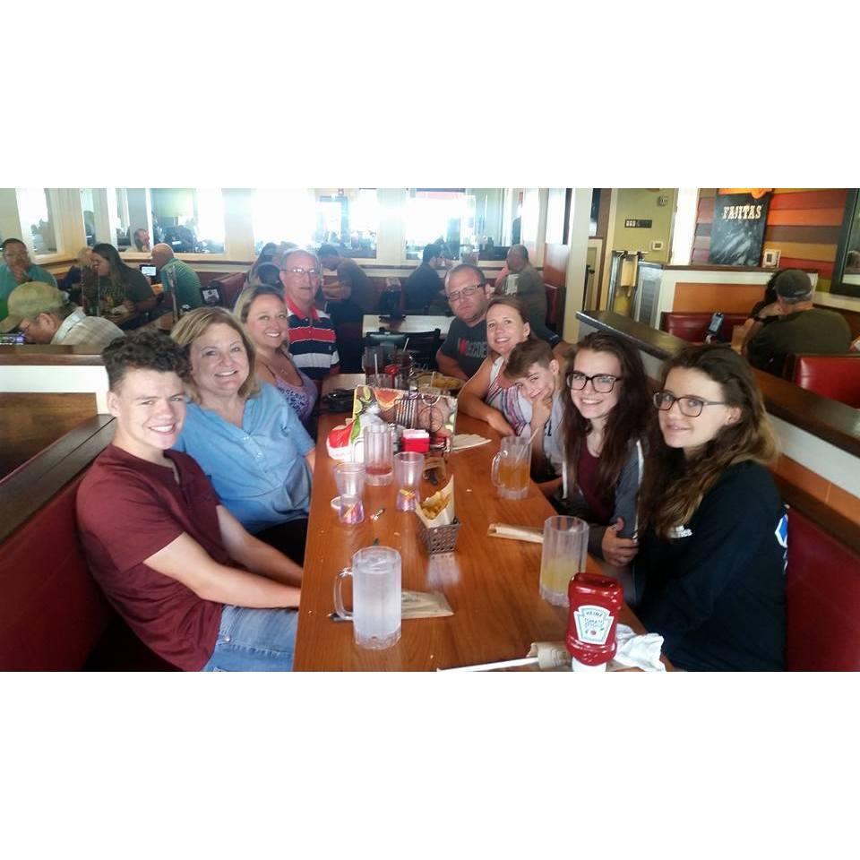 My beautiful cousin Cheryl and the Texas family!