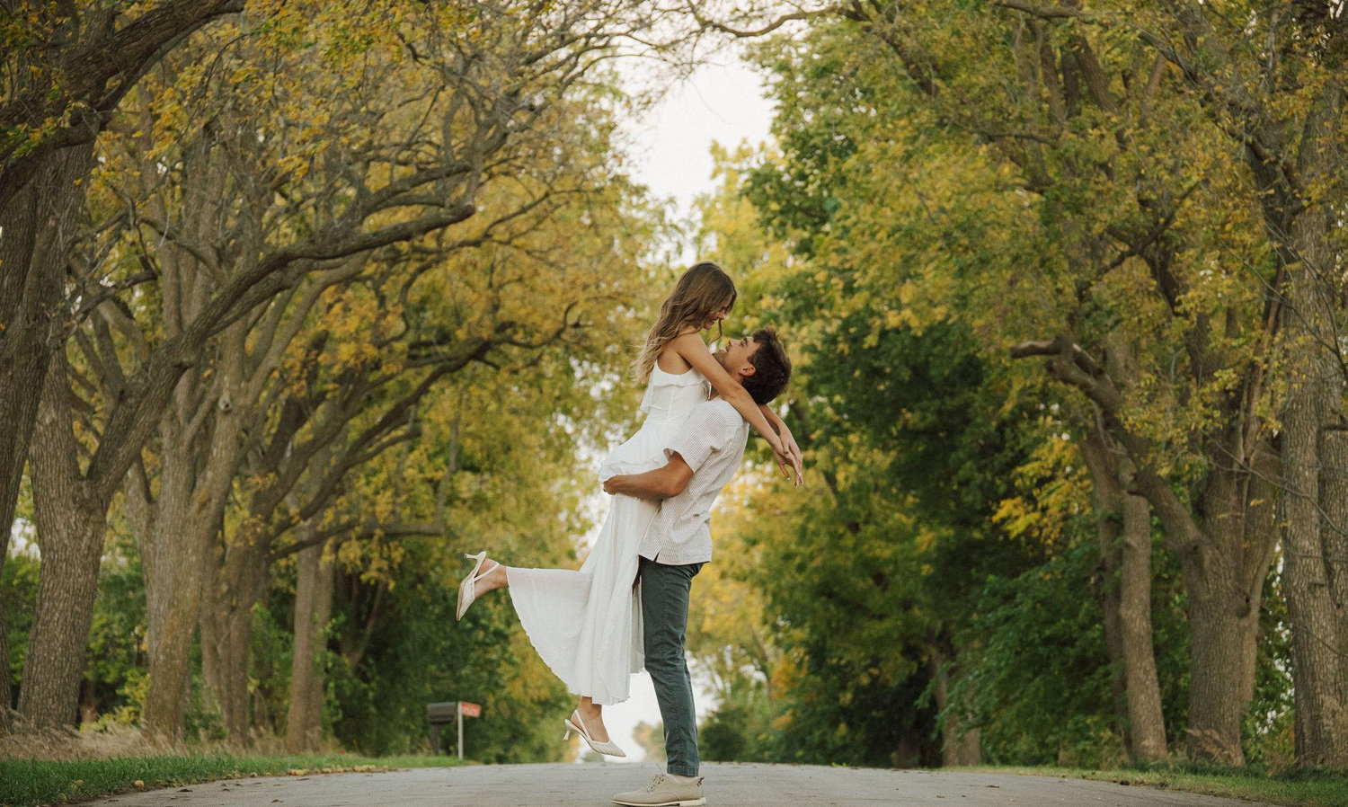 The Wedding Website of Megan Williams and Noah VanDerVoorn