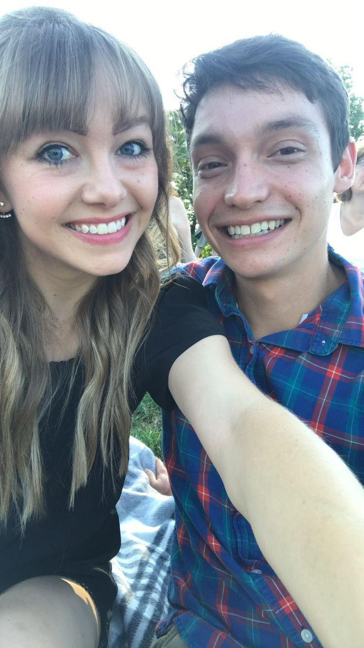 The Wedding Website of Andrea Marshall and Nicholas Gilbert