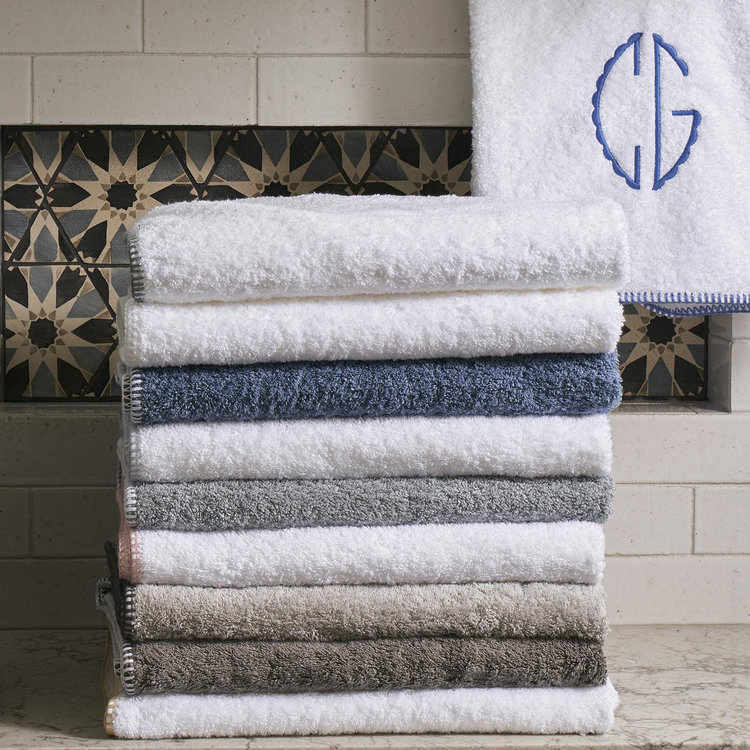 Matouk, Whipstitch Guest Towel | Zola