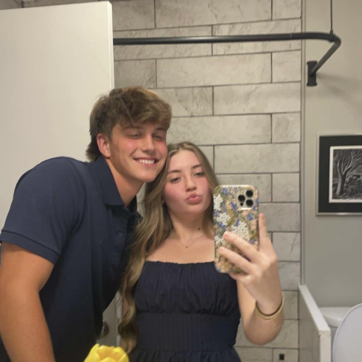 Traveling to Tennessee, meeting the WHOLE fam