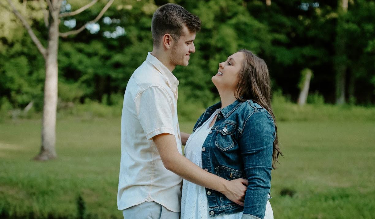 The Wedding Website of Lydia Brown and Connor Hardy