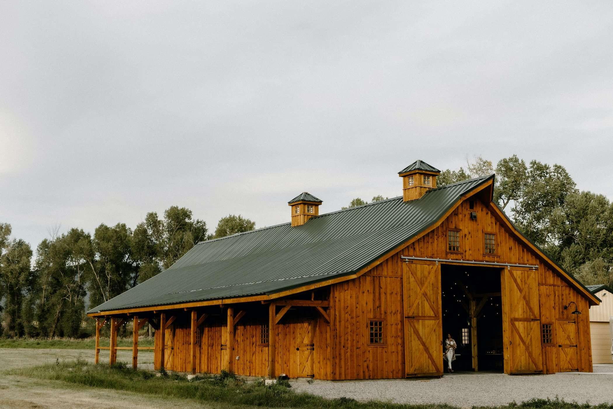 The Wedding Website of Ashley Mitchusson and Kent Balcom II