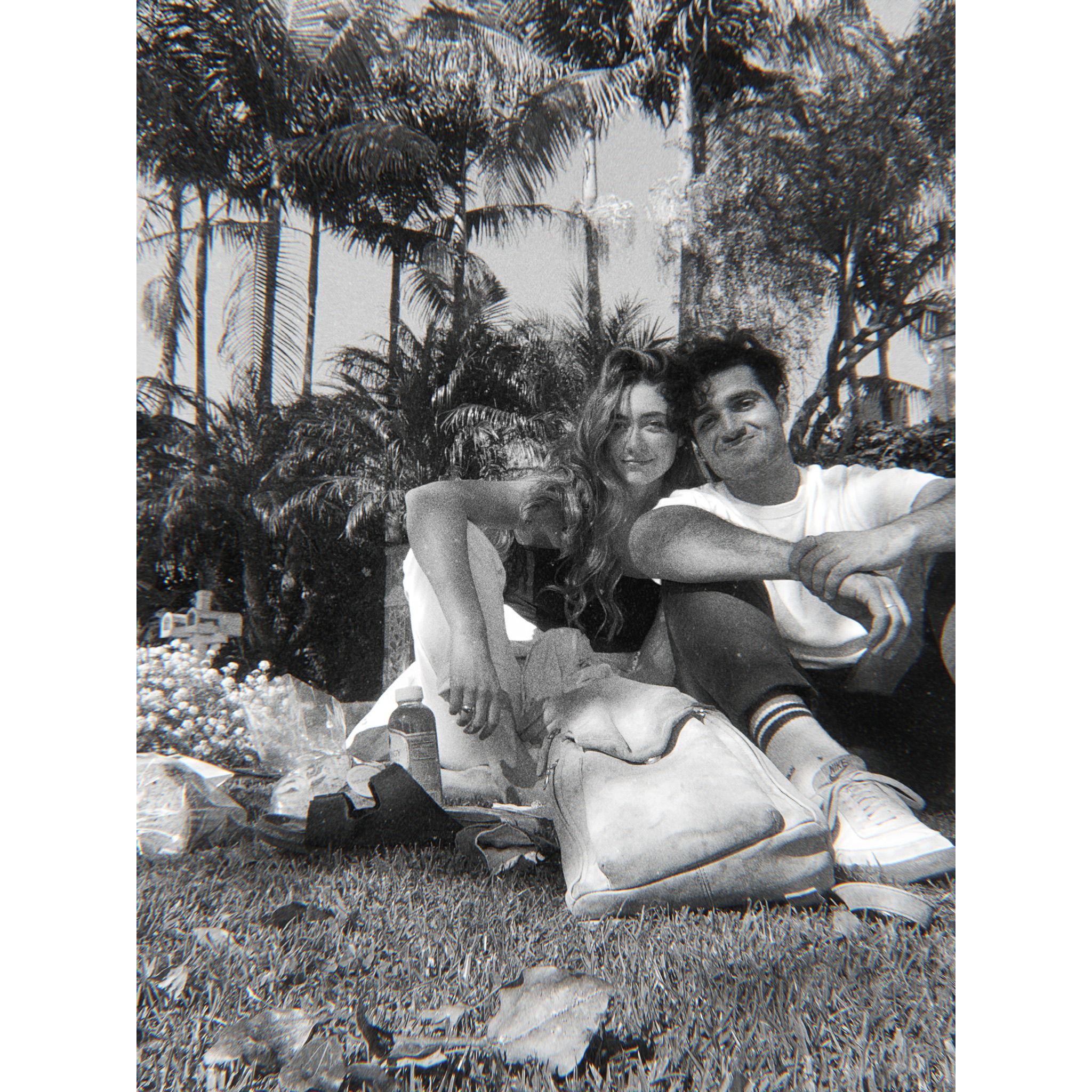 Picnics, walks, long drives, reading in the sun...just a few ways we found fruitful moments in our covid dating season...