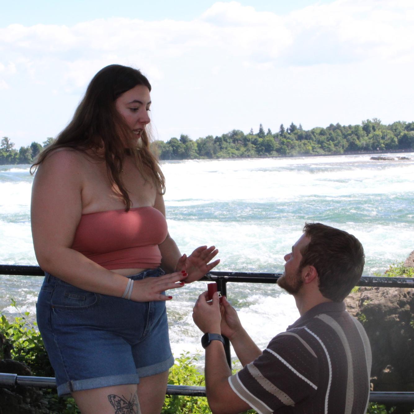 Engagement at Niagara Falls