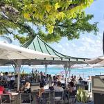 Banyan Tree Beach Bar - Moana Surfrider
