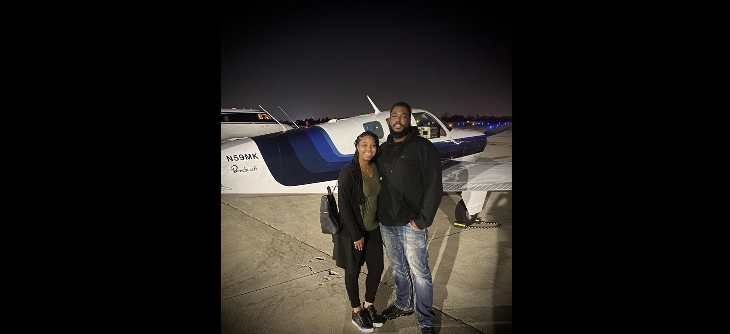The Wedding Website of Monique Gaines and Edgar Landry