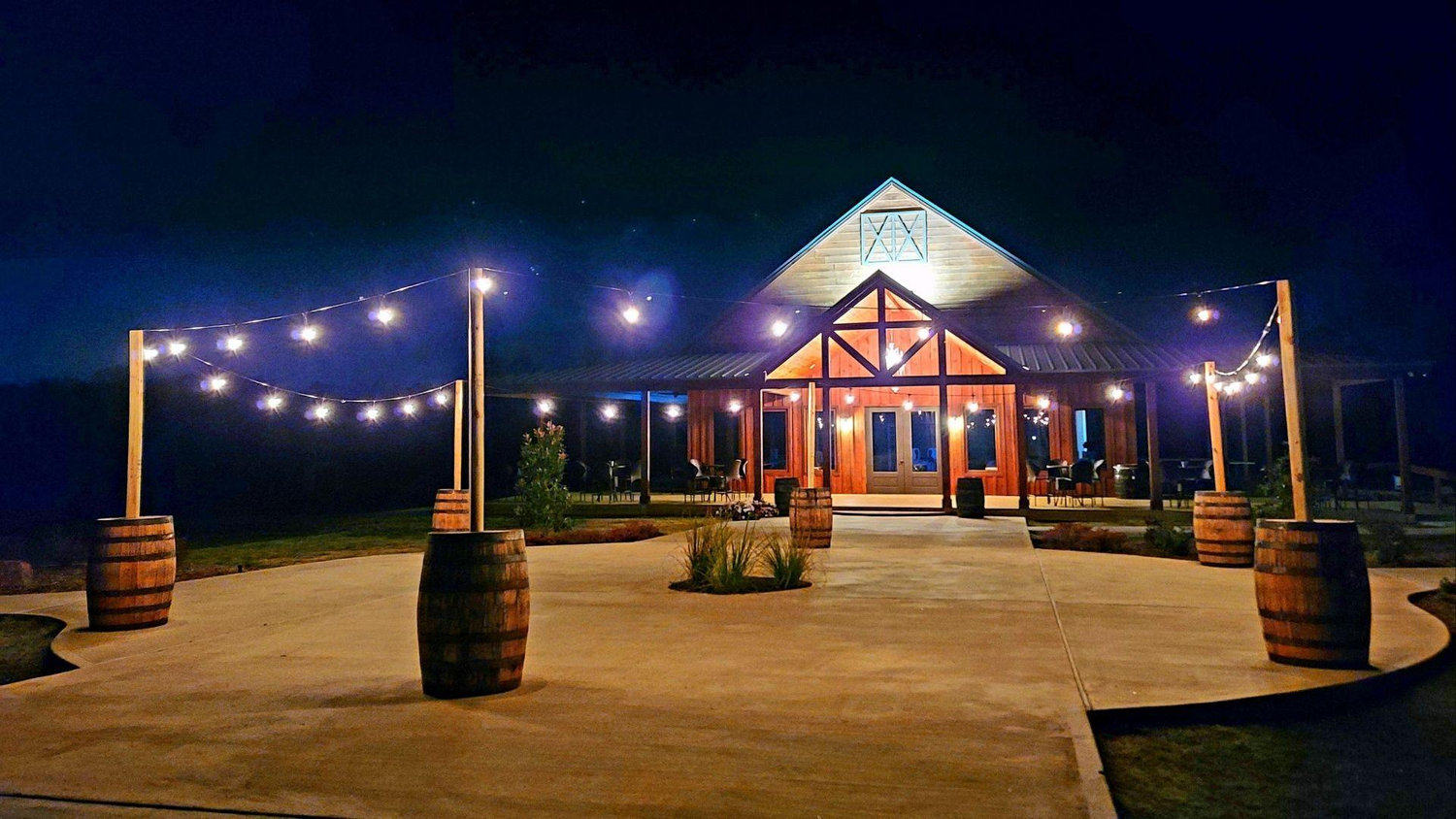 The Wedding Website of Lila Utley and Daniel Esqueda