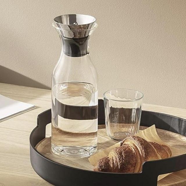 Carafe with Stainless-Steel Lid