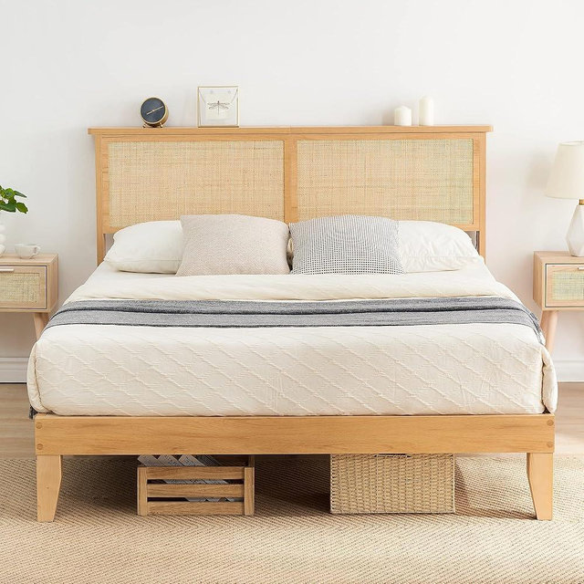 coucheta King Size Rattan Bed Frame,Bohemian Rattan King Bed Frame with Natural Headboard, LED Lights,Solid Wood Foundation with Silent Slats,No Box Spring Needed (King)