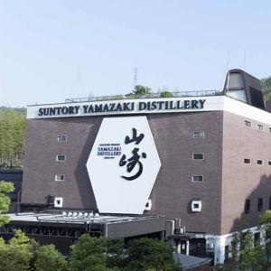 Whiskey Distillery Tour
