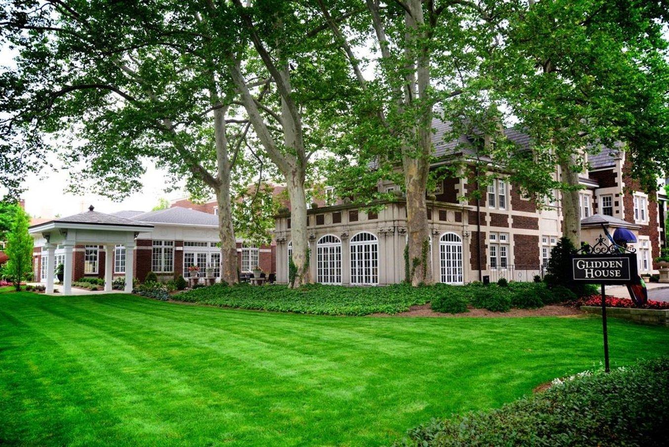 The Wedding Website of Emily Koenig and Brandon Rollé