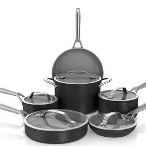 Ninja Ceramic Pro 11-Piece Cookware Set, Non-Stick Pots & Pans Set with Glass Lids, Nontoxic, PTFE Free, Ceramic Coated, Oven Safe, All Stovetops & Induction Compatible, Black, CW39011BK
