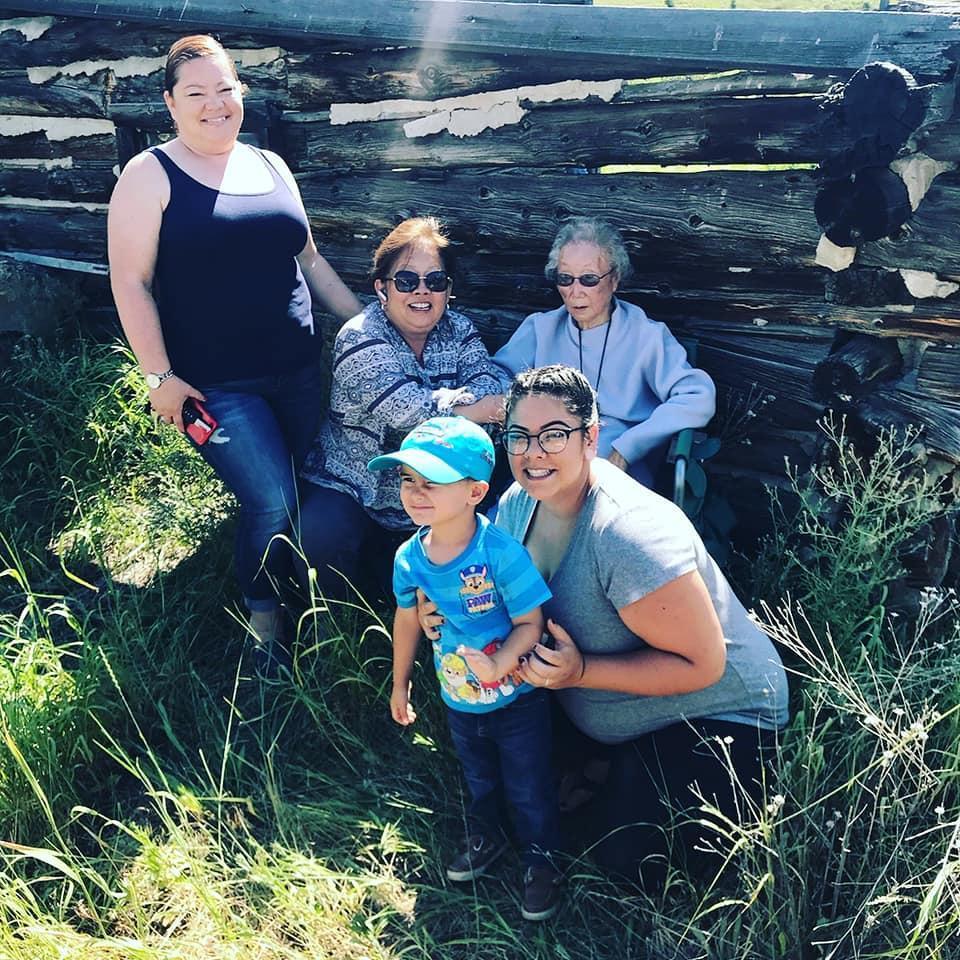 Five Generations of the Park-Murphy clan. Alice Park, Jadine Murphy, Kendra Ullger, Alexa Hernandez and Orion Widney. 2018