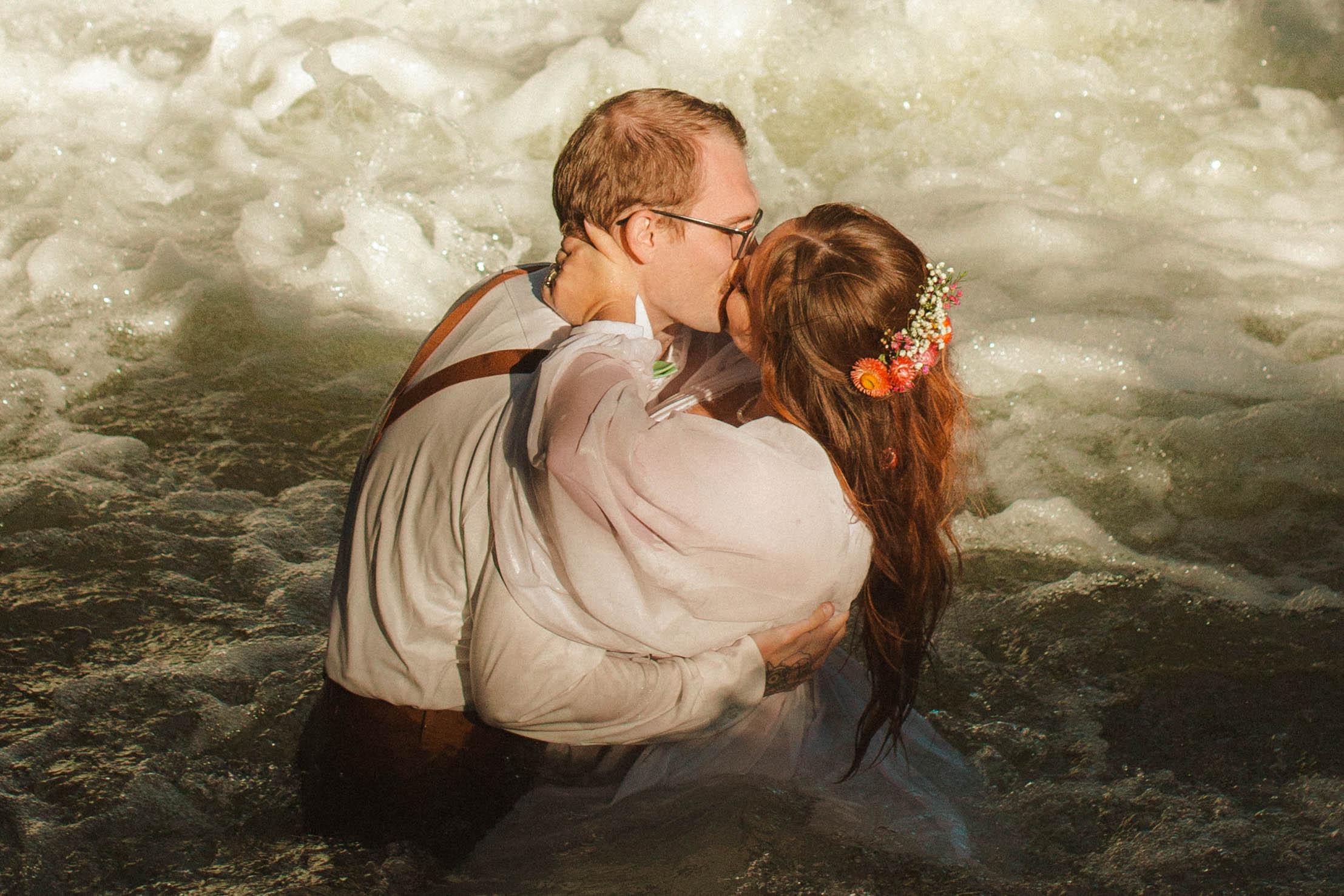 The Wedding Website of Shayley Eckhoff and Bryce Eckhoff