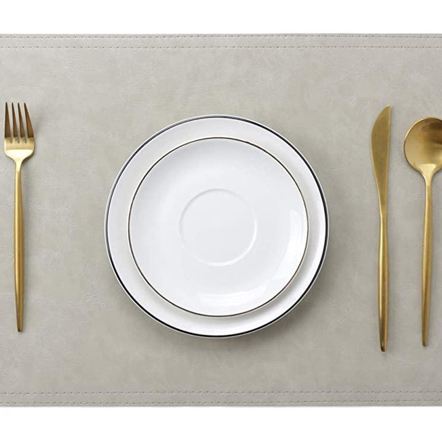 Waterproof PU Placemats, Faux Leather Dinging Table Mat, Set of 4, Easy to Wipe Off Scrub Vinyl Mat, Heat & Stain Resistant for Office Conference Table, Home Decor