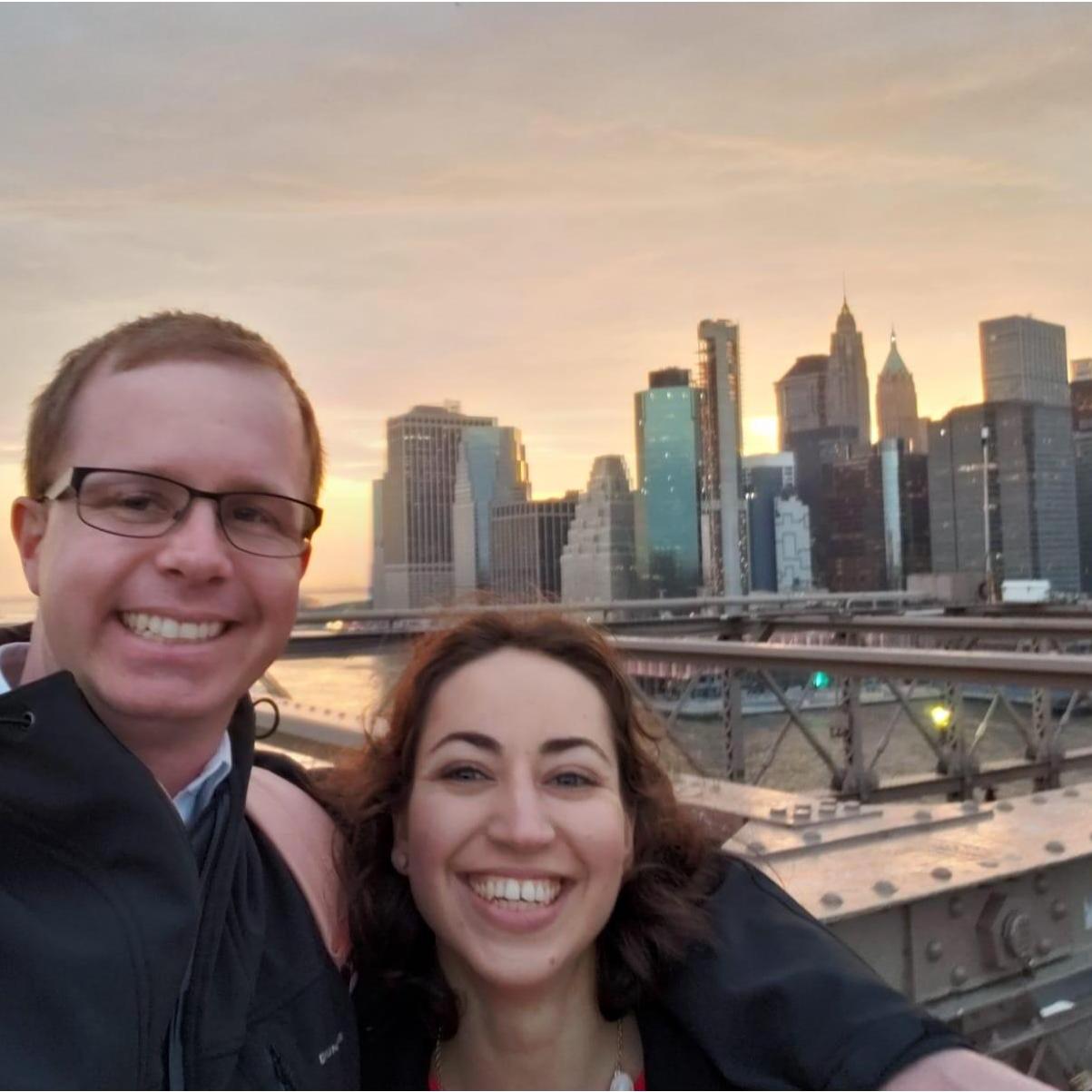 Brooklyn Bridge Sunset, we loved our trip in New York. / 
Atardecer en el puente de Brooklyn, nos encantó nuestro viaje a Nueva York.
