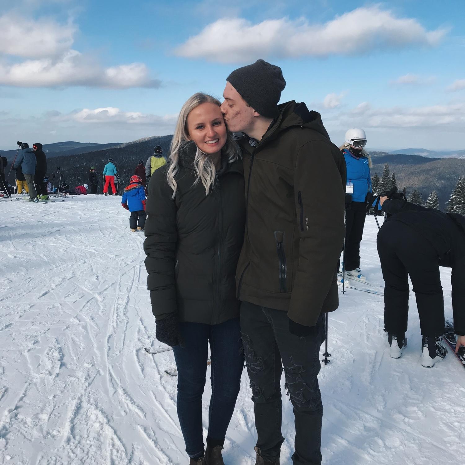 February 2020. Back in Mont Tremblant and took their traditional picture. They spent the weekend with Alex’s parents, Cindy and John, and Alex’s brother John and sister in law Jenna.