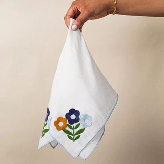 Floral Embroidered Napkin, Set of 4
