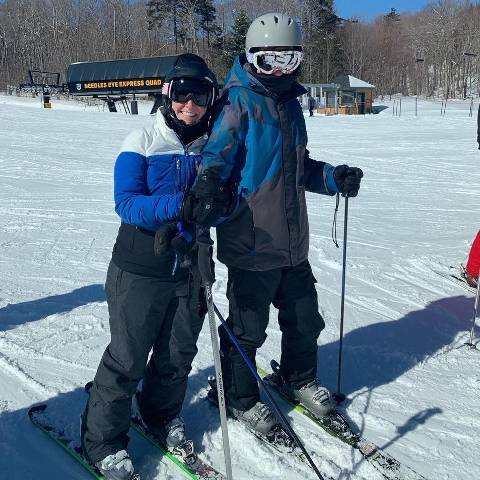 Ilya figuring out this "skiing" thing