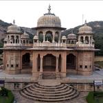 Gaitore Ki Chhatriyan