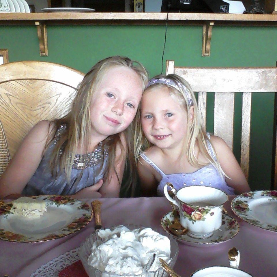 Circa 2009. Lauren and her sister Julia.