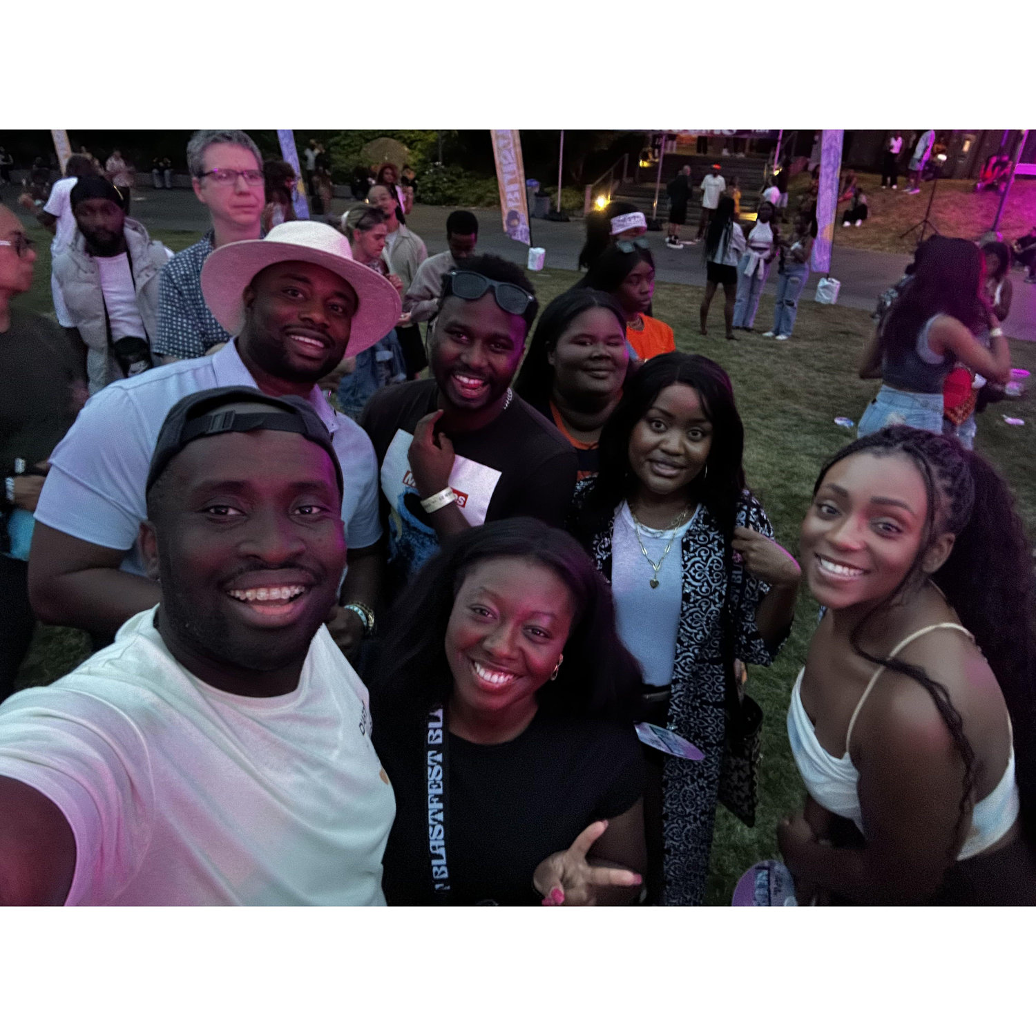 It wasn’t until summer 2024 that Nana’s feelings started to sneak in. At an African music festival, he quietly realized Betty was "fun and cute"-all in his head, of course, lol.