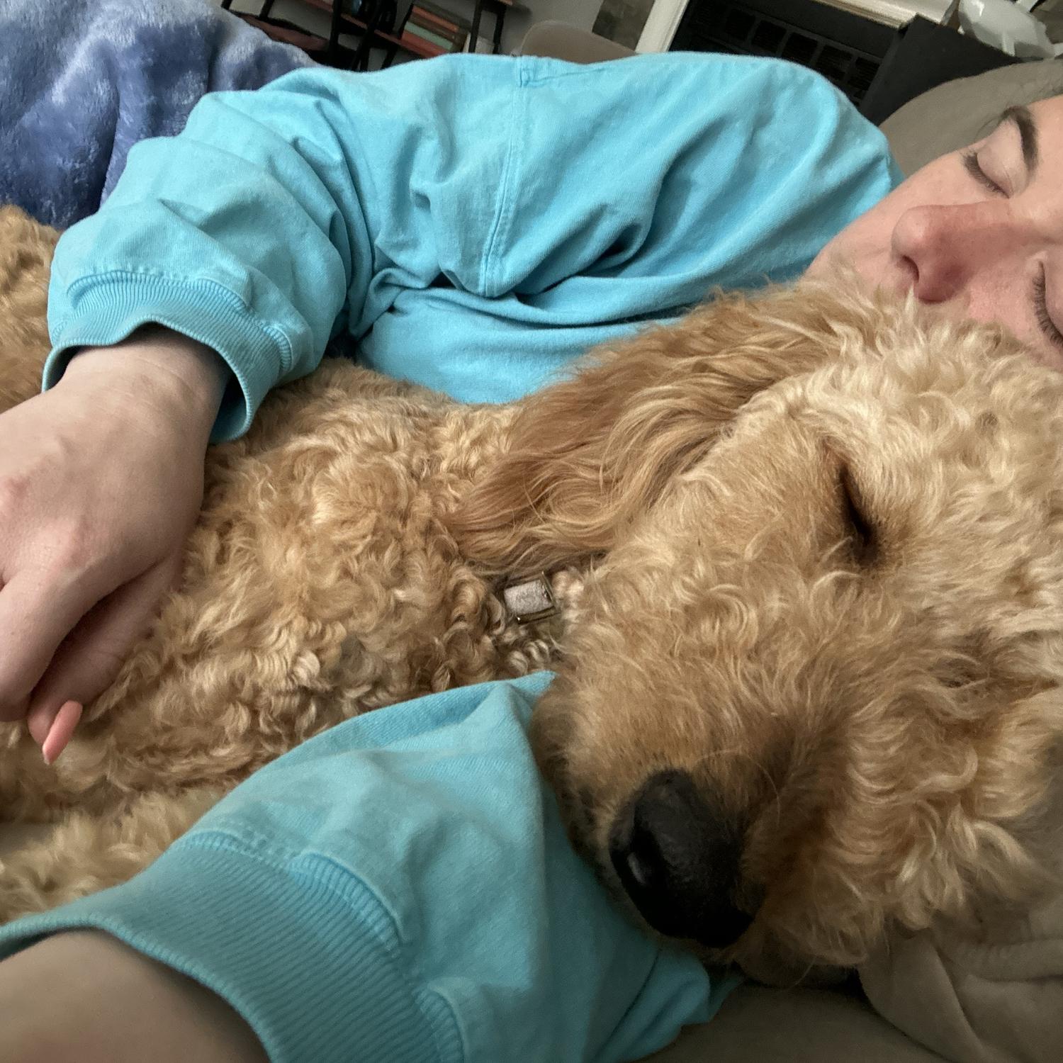 She doesn't just snuggle with Dad.