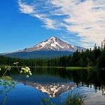 Trillium Lake - Hiking & Kayaking