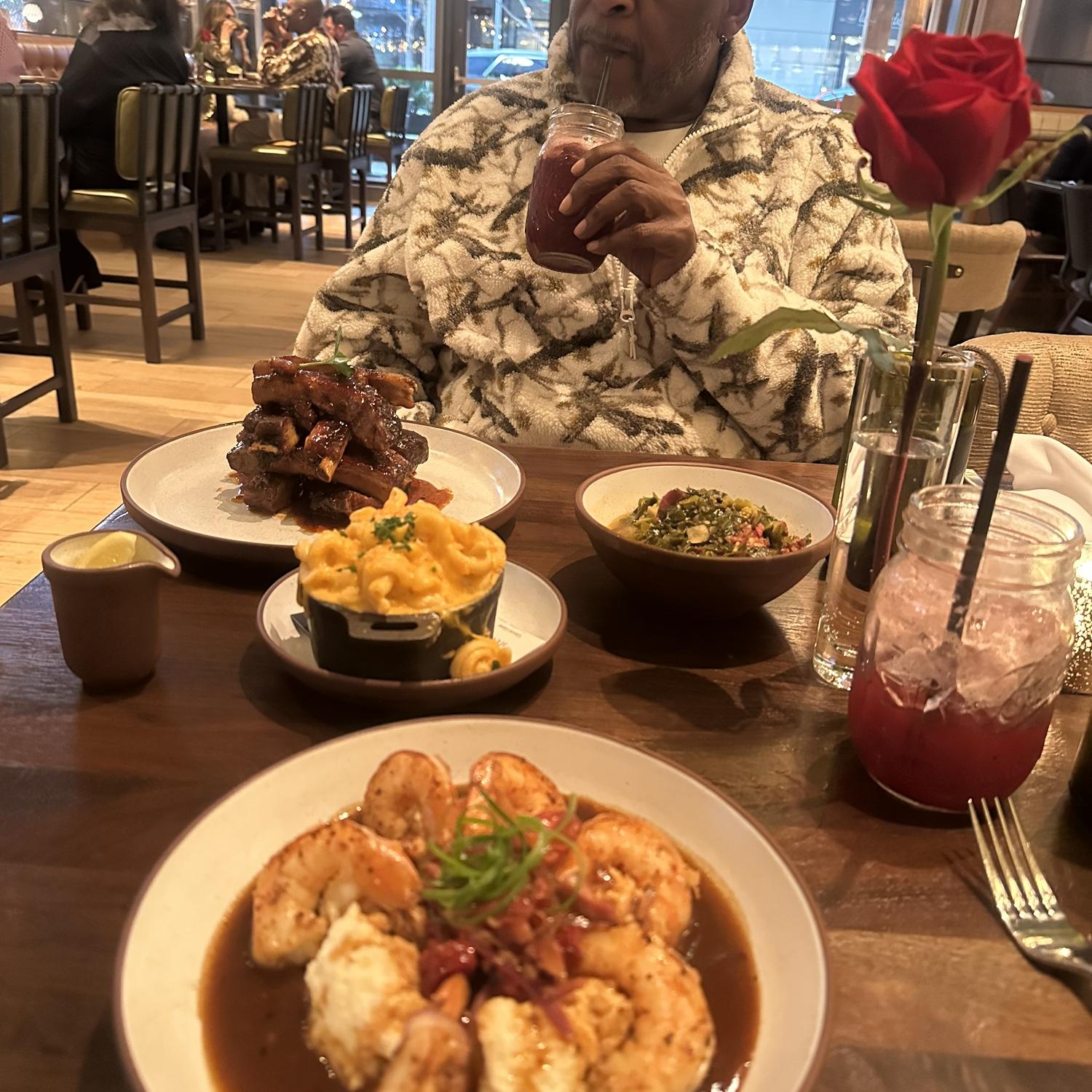 HIGHLY RECOMMENDED:  Yardbird Southern Table & Bar is a Dallas restaurant specializing in Southern cuisine, known for its "farm-fresh ingredients, classic Southern cooking, hailed bourbon selection, and top-notch hospitality". It's located at 2121 N. Pearl St., Ste. 170, Dallas, TX 75201,