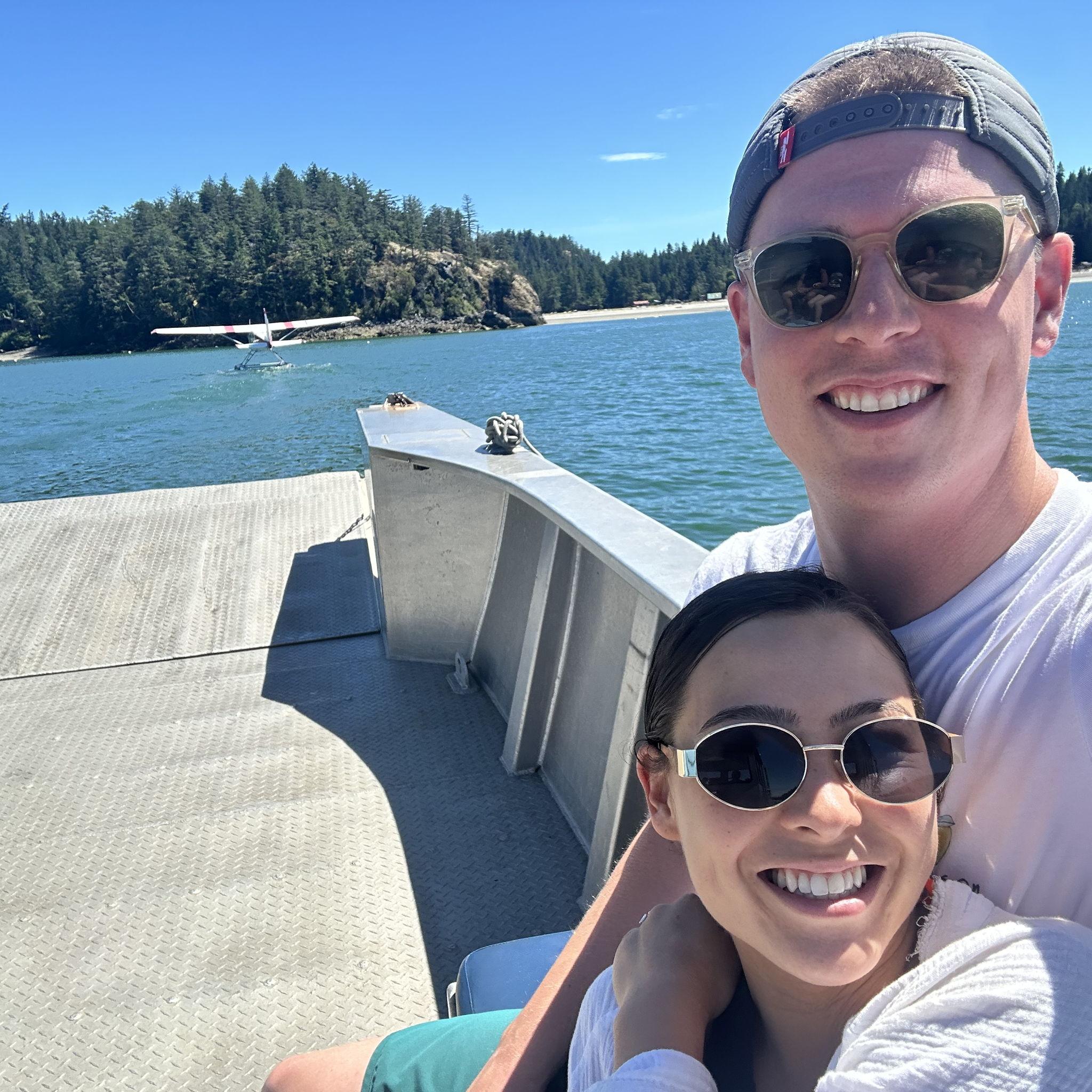 Engagement boat trip to a secret island in the Sunshine Coast!